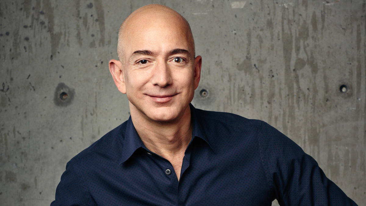Jeff Bezos ist der reichte Mann der Welt. 