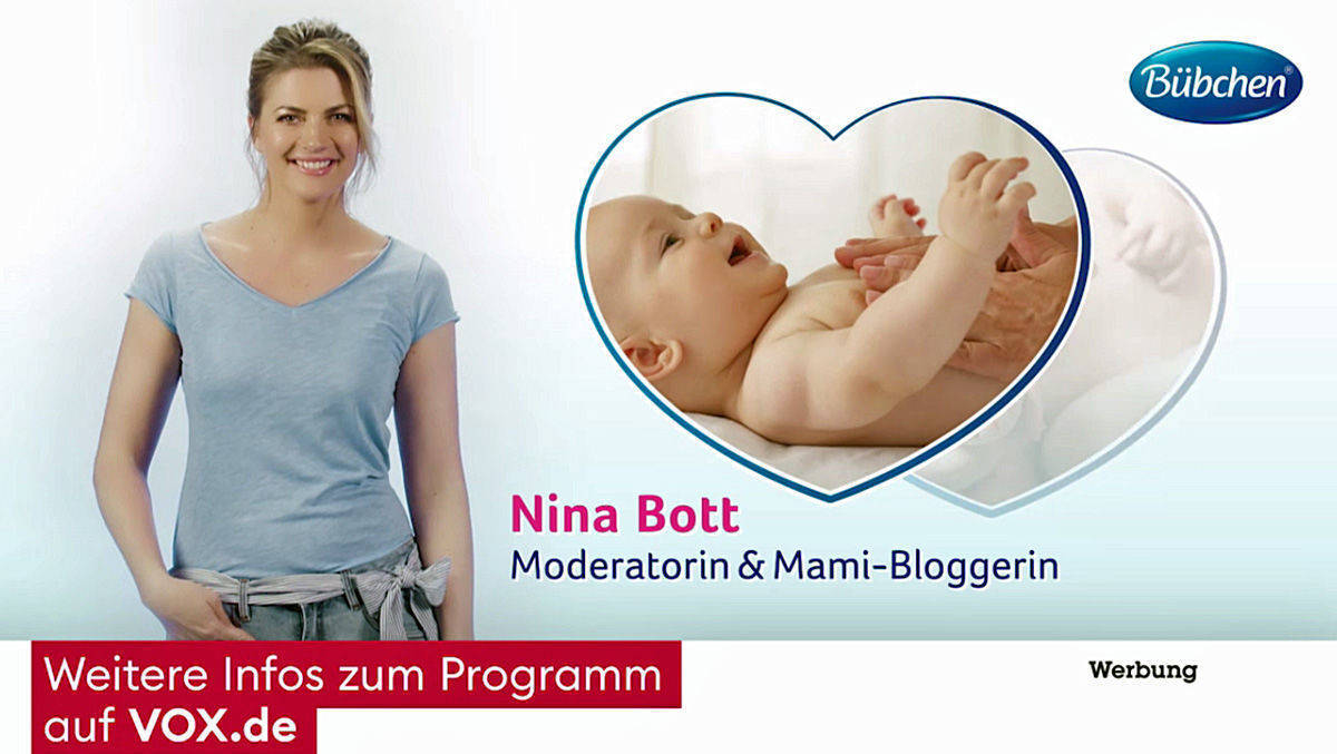 Bübchen-Botschafterin Nina Bott in einem "Influencer-Split".